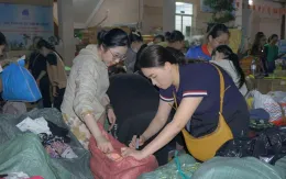 Hơn 244 tỷ đồng và hàng nghìn tấn hàng cứu trợ đã được TP Hồ Chí Minh gửi đến đồng bào miền Trung