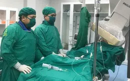 Cứu sống bệnh nhân ngừng tim 30 phút nhờ can thiệp mạch vành khẩn cấp