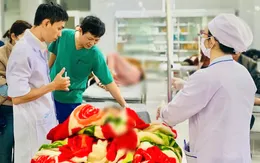 Kích hoạt báo động đỏ cứu 13 học sinh trong vụ lật xe ở Quảng Ngãi