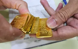 Giá vàng vượt 155 triệu đồng/lượng