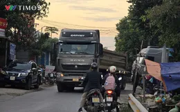 Phú Thọ: Điểm nghẽn giao thông đầu cầu Vĩnh Phú gây bức xúc cho người dân