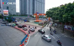 Hà Nội yêu cầu tháo dỡ, thu hẹp hàng loạt rào chắn thi công để giảm ùn tắc