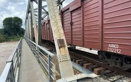 Đường sắt Bắc - Nam qua Lâm Đồng tê liệt