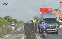 Quốc lộ 1 qua TP Cần Thơ sụt lún nghiêm trọng