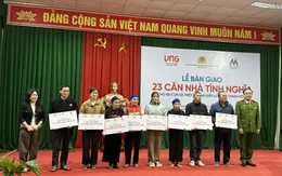 Bộ Công an trao tặng 23 căn nhà cho bà con có hoàn cảnh khó khăn