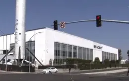 SpaceX hướng tới mức định giá 800 tỷ USD