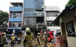 Ít nhất 22 người thiệt mạng trong vụ cháy tòa nhà cao tầng ở thủ đô Indonesia