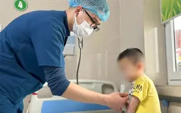 Bé 3 tuổi nguy kịch vì uống nhầm dầu hỏa