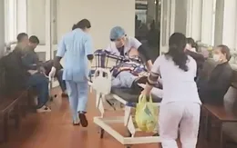 Cứu sản phụ bị sa dây rau hiếm gặp