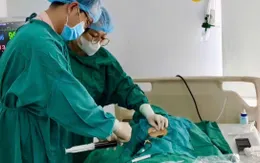 Chèn ép tim cấp do tràn dịch màng ngoài tim