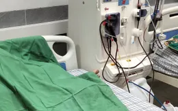 Không khám định kỳ, bệnh nhân 48 tuổi suy thận phải lọc máu cấp cứu
