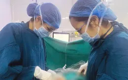 Cảnh báo u bì buồng trứng xoắn ở trẻ vị thành niên