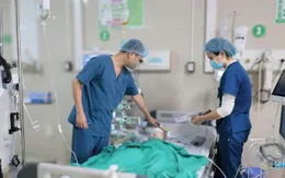 Bệnh nhi 3 tuổi nguy kịch sau đuối nước trong ao