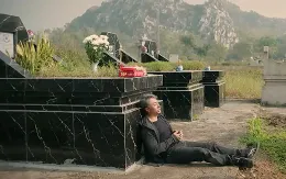 Cách em 1 milimet - Tập 41: Ám ảnh vì gây ra cái chết cho Quyên, Hoàng 'cận' bạc trắng tóc