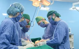 Vỡ ung thư nhầy ruột thừa, bệnh nhân viêm phúc mạc nguy kịch