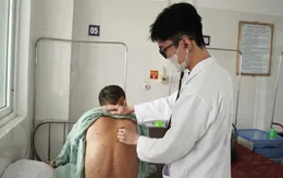 Phát hiện ca nhiễm giun lươn kéo dài hơn 1 năm, dễ nhầm bệnh da liễu