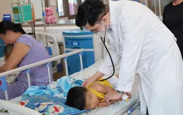 Giữ lá phổi khỏe cho trẻ trong những ngày Tết