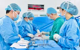 Can thiệp tim bào thai cứu bé trai chào đời khỏe mạnh