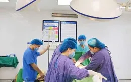 Sản phụ 106kg vượt cạn an toàn