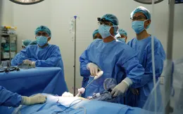 Ghép thận từ mẹ cứu con: Bệnh viện Nhi đồng 1 thực hiện thành công ca đầu tiên