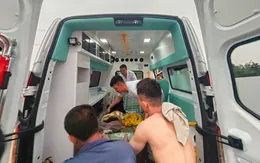 Cứu sống bé trai 10 tuổi ngừng tim sau đuối nước