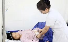 Thai ngoài tử cung vỡ, sản phụ sốc mất máu nguy kịch
