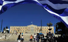 Hy Lạp tiếp tục được cứu trợ 7,5 tỷ Euro