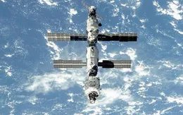 Rò rỉ amoniac trên trạm vũ trụ quốc tế