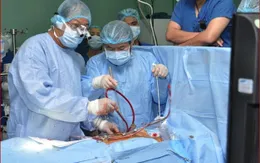 Lần đầu Việt Nam mổ nội soi tim hở thành công