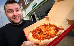 Bánh pizza cay nhất thế giới