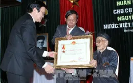 Truy tặng Huân chương Sao vàng cho cụ Huỳnh Thúc Kháng 