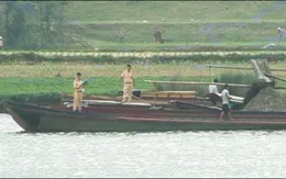 Nóng bỏng tình trạng khai thác cát sạn trái phép