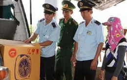 Bắt đối tượng vận chuyển 10 cây vàng qua biên giới