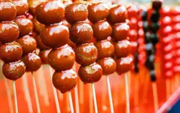 Kẹo hồ lô, món quà Tết không thể thiếu ở Trung Quốc 