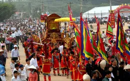 Đông đảo du khách dự Lễ Khai hội Tây Thiên 2013    