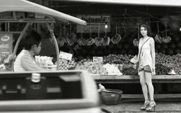 Son Ye Jin lẻ loi trên đất Thái