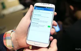 Galaxy S4 “chưa đủ tầm để soán ngôi iPhone”