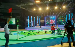 "Mưa" Green Planet trong đêm khai mạc VCK Robocon Việt Nam 2013