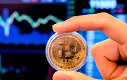 Nhà đầu tư ồ ạt rút vốn khỏi Bitcoin khi giá phục hồi