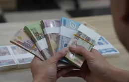 Cảnh giác trước chiêu trò lừa đảo đổi tiền lẻ, tiền mới cuối năm