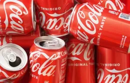 Coca-Cola thu hồi hàng loạt sản phẩm vì chất dẫn xuất Clo