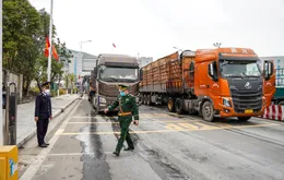 Gần 8.900 vụ vi phạm, buôn lậu gia tăng qua mạng