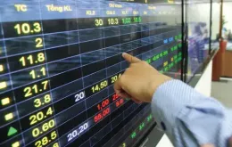 Nhà đầu tư thận trọng, VN-Index dao động quanh mốc 1.700 điểm