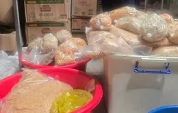 Ninh Bình: 100kg ruốc gà không rõ xuất xứ bị lực lượng chức năng phát hiện