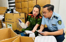 Cùng với thực phẩm chức năng, Bộ Y tế siết kiểm soát mỹ phẩm kém chất lượng