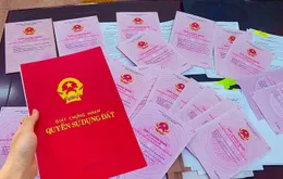 Tạm dừng kiểm kê đất đai, đề xuất giao quyền cấp sổ đỏ về xã