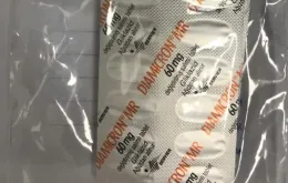Phát hiện nhiều mẫu thuốc không nguồn gốc tại nhà thuốc ở Hà Nội