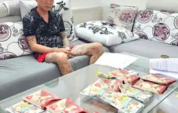 Ngụy trang 5.000 viên thuốc lắc trong thùng hàng thực phẩm chức năng gửi về Việt Nam