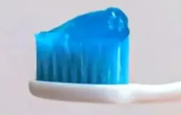Thu hồi toàn quốc 2 sản phẩm kem đánh răng vi phạm quy định ghi nhãn