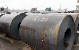 Nhập khẩu thép cán nóng khổ rộng tăng bất thường